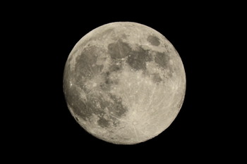 20170410 moon.jpg